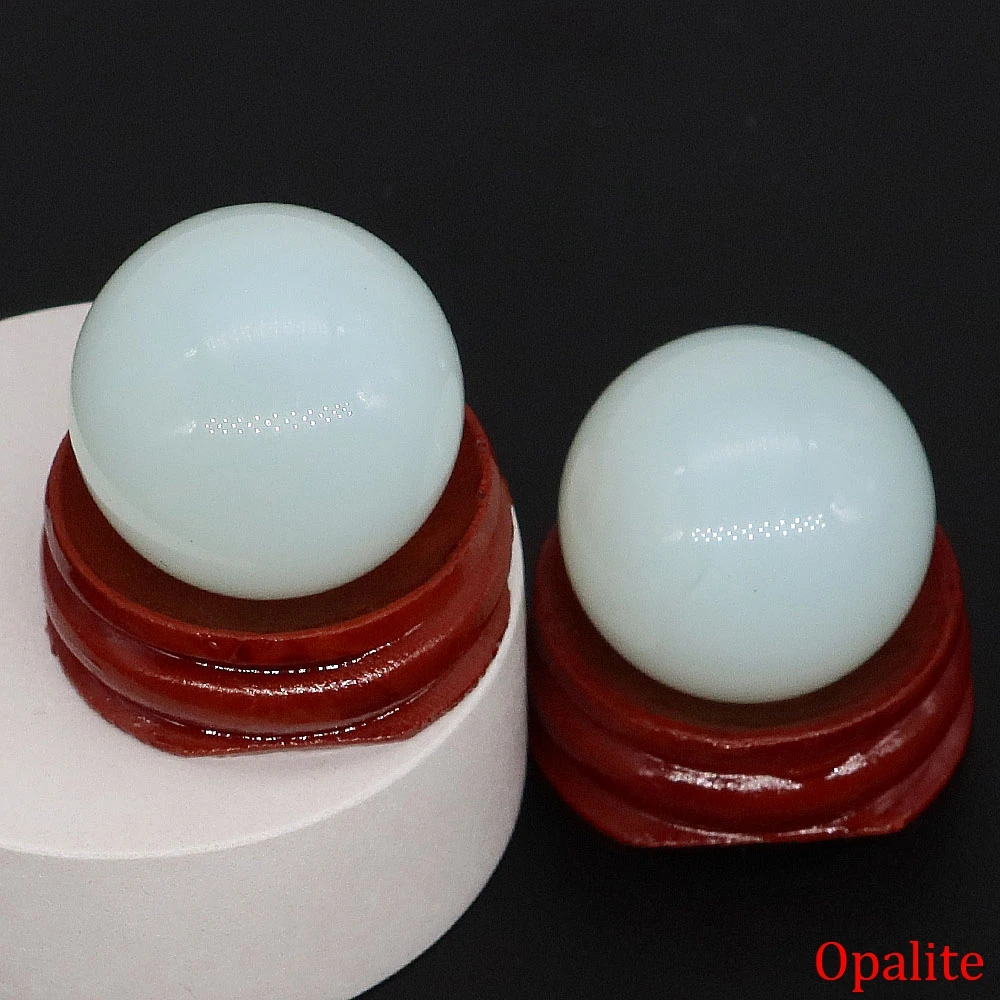 

Хрустальный шар из природных камней 25 мм