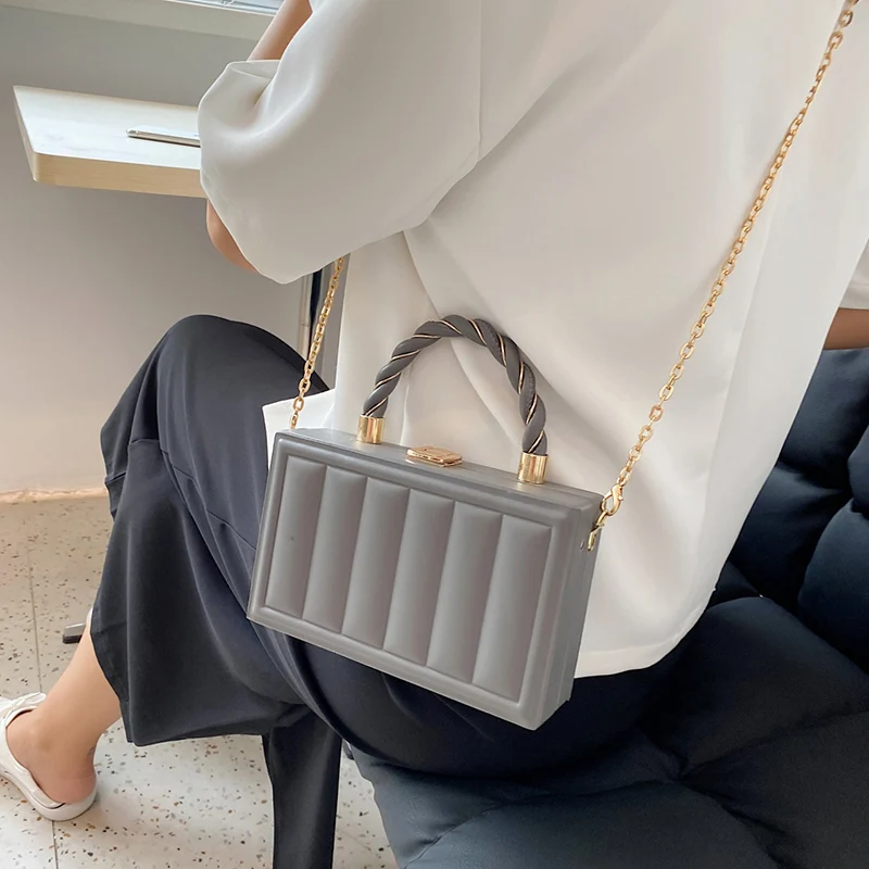 2023 Luxury Women Small Box Chain Crossbody Bag Brand Lady White Pink Handbags and Purses Clutch Evening Party Bag Mini Suitcase images - 6