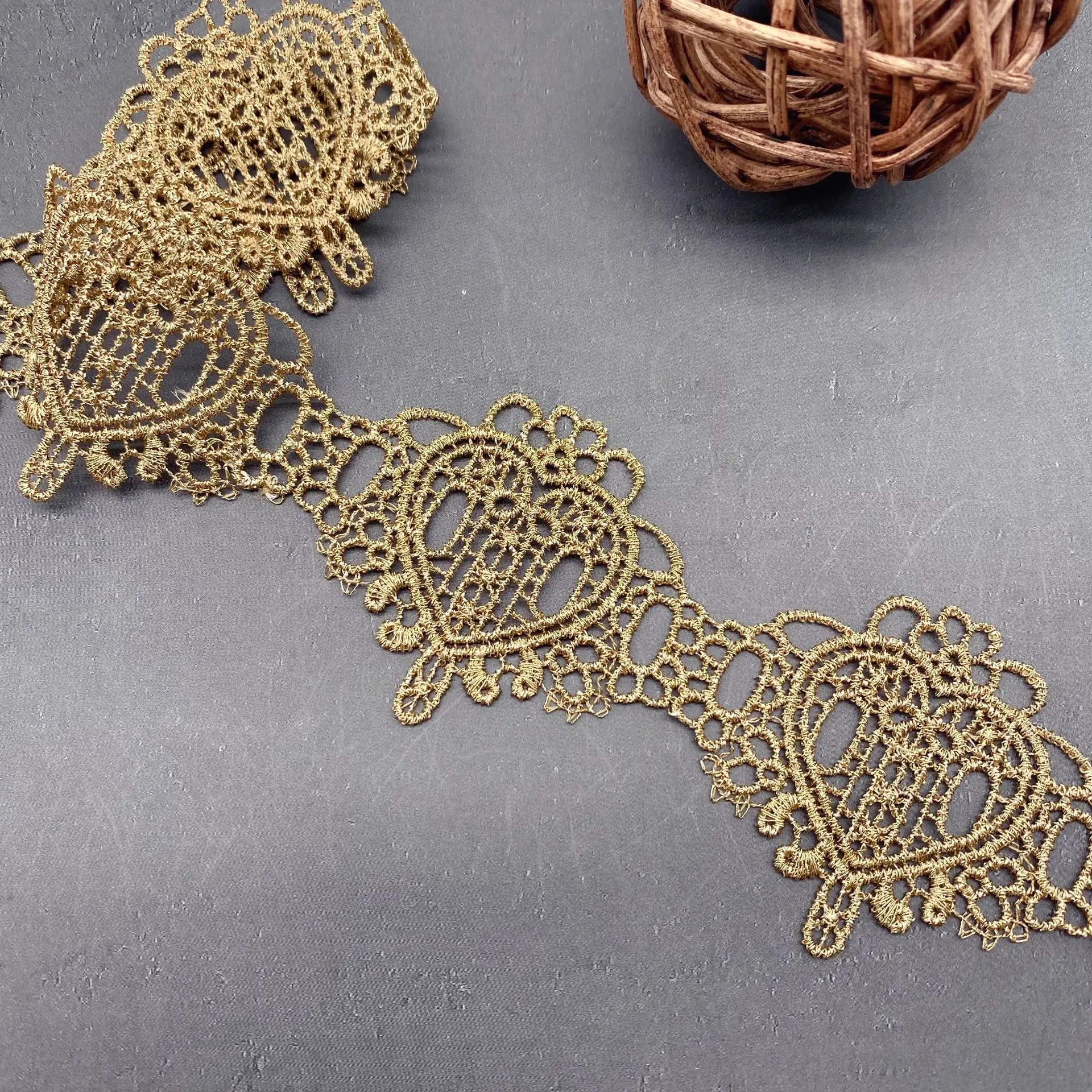 

1Yard 4.2cm Width Gold High Quality Clothing Garment Accessories Lace Material DIY Craft Wedding Embroidery Lace Trim