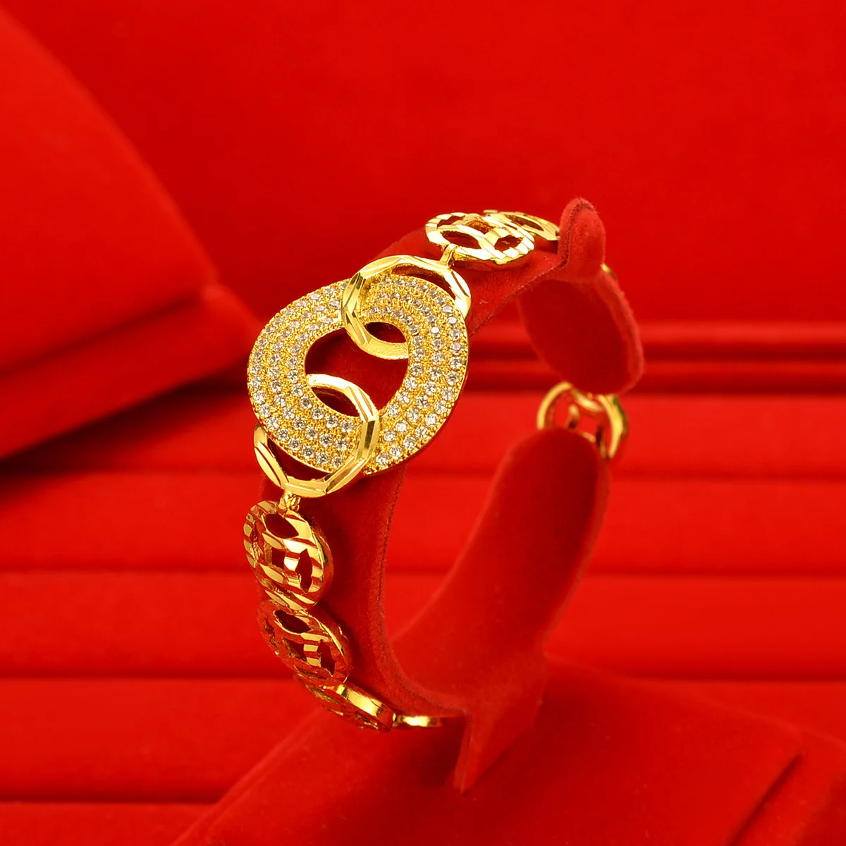 Женский золотой браслет AU999