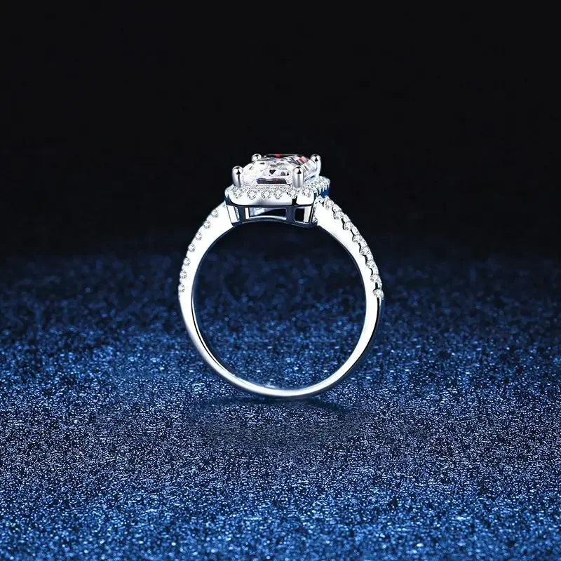 Кольцо из 18-каратного золота изумруд с четырьмя зубцами сахарного куба сияющая