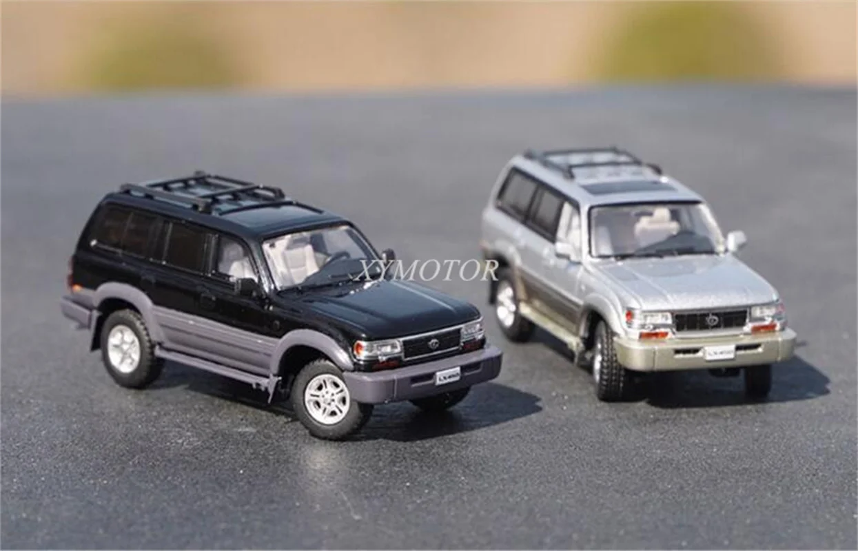 

1/64 GCD For LEXUS LX450 SUV Diecast MODEL Car Black/Silver Kids TOYS Hobby Gifts Ornaments Collection Display