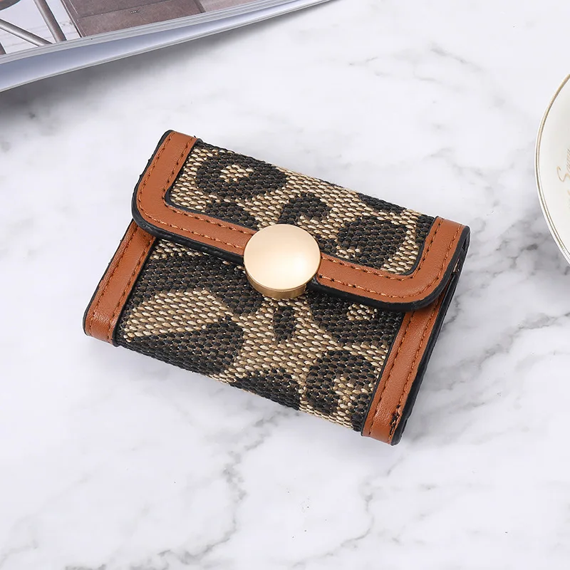 

Korean Version Of The Short Card Holder Women Fashion Folding Leopard Print Small Wallet Multi-card Slot Hasp Card Purse Unisex