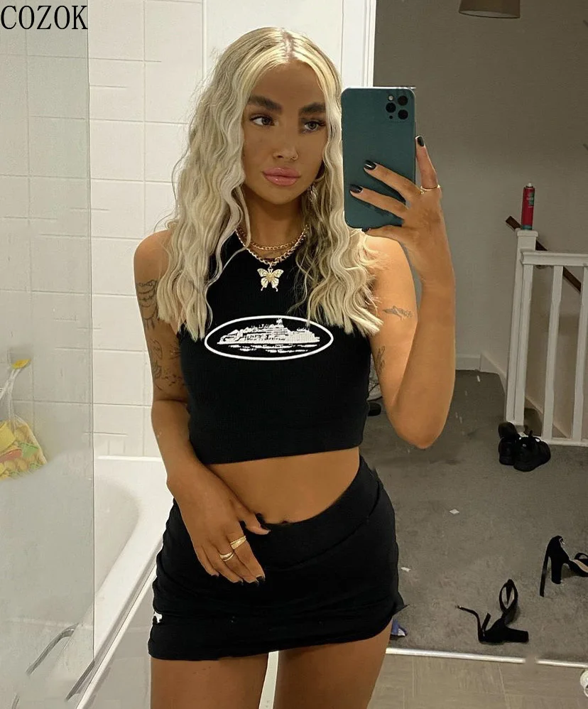 

COZOK Summer Slim Fit Short Top Sexy Women's Sleeveless Midriff-Baring Vest Y2g Navel Vest Top Harajuku