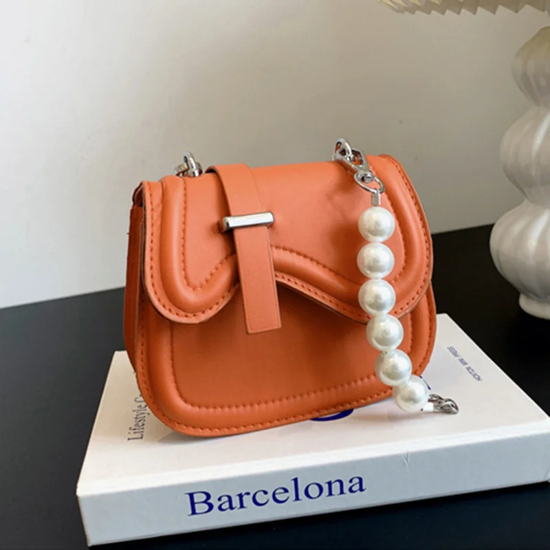 

Solid Color Flap Shoulder Bag for Women Fashion Pearls Crossbody Messenger Handbags Purse Small PU Leather Bag
