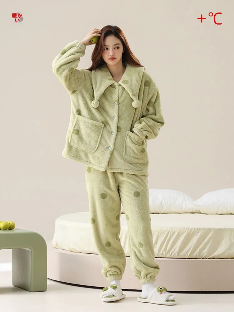 Теплые флисовые пижамы Victoria с шезлонгом осенние и зимние женские из кораллового