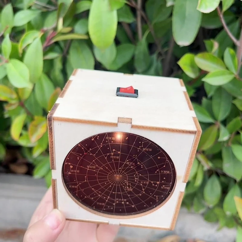 

1PC kid's Puzzle Universe Space Star Light Toy Technology Product DIY Assembly Star STEM Planetarium Experimental Teaching Aids