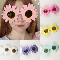 cute daisy round frame sunglasses for women kid sunflower galsses party gather photograph props eyeglasses creative funny shades