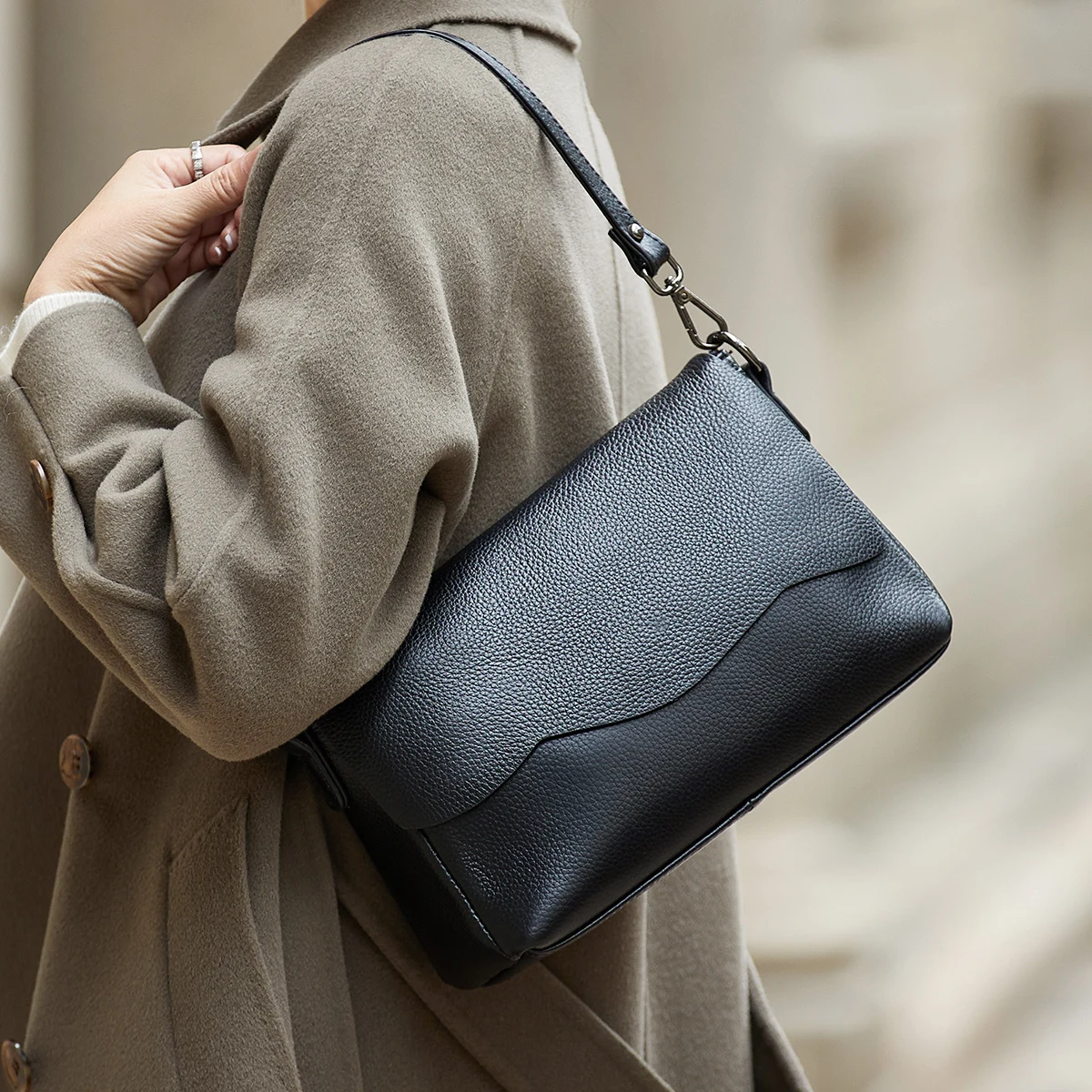 New Luxurious ZOOLER Original Bags 100% Genuine Leather Shoulder Bags Fashion Women Messenger Bag Colors#sc1502