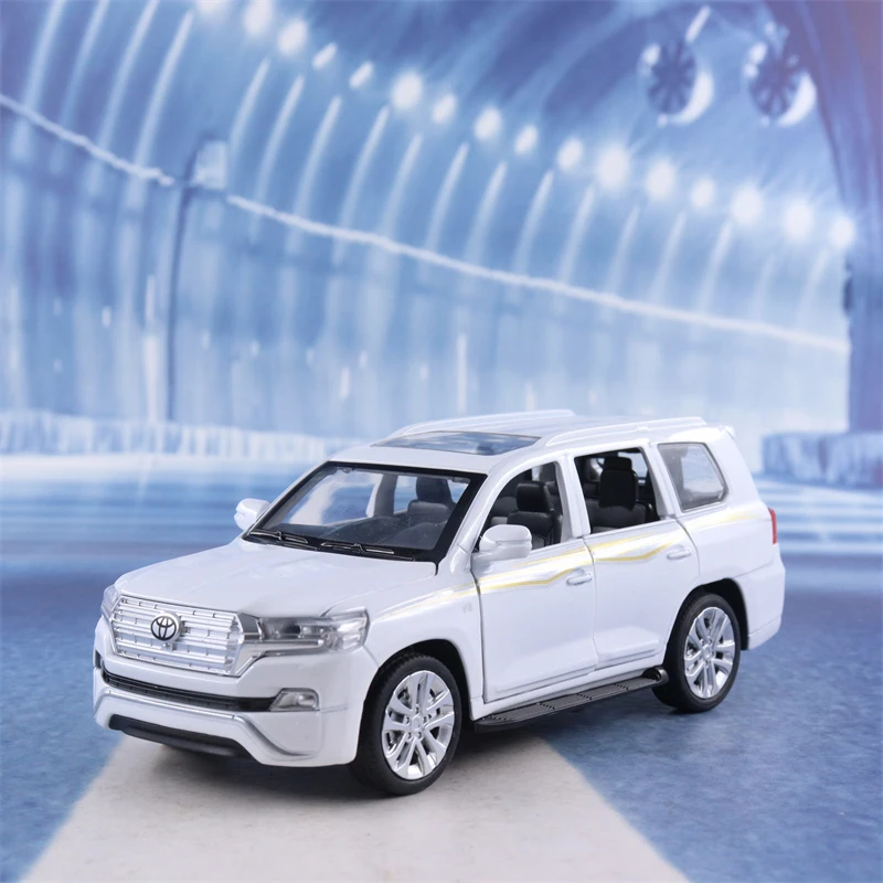 

1:32 TOYOTA LAND CRUISER SUV High Simulation Diecast Metal Alloy Model car Sound Light Pull Back Collection Kids Toy Gifts A167