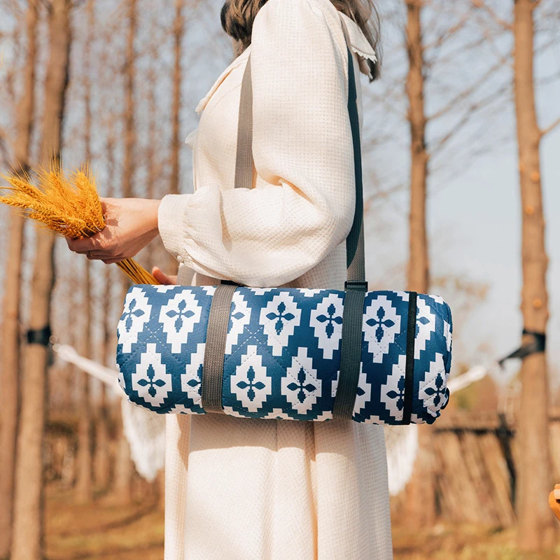 

Складной туристический коврик Ins, утолщенная Водонепроницаемая подстилка для пляжа и пикника, для сна, кемпинга, Путешествий, Походов