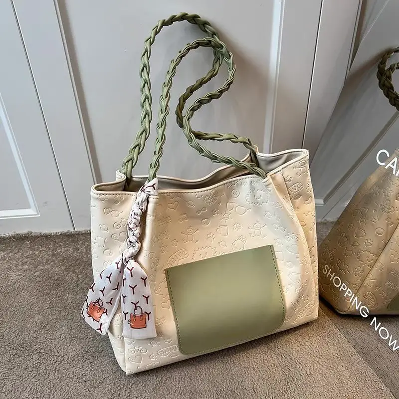 2022 New Summer Ladies Fashion Shoulder Tote Bag Simple Sweet Casual Large Capacity All-match Handbag