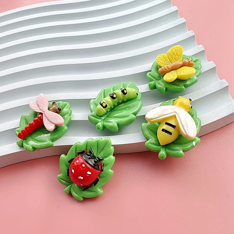 

10 шт., серьги из мультяшной смолы, милый мультяшный жук, стиль насекомых, кулон, скрапбук, ремесло, сделай сам, миниатюрный орнамент, аксессуары A68