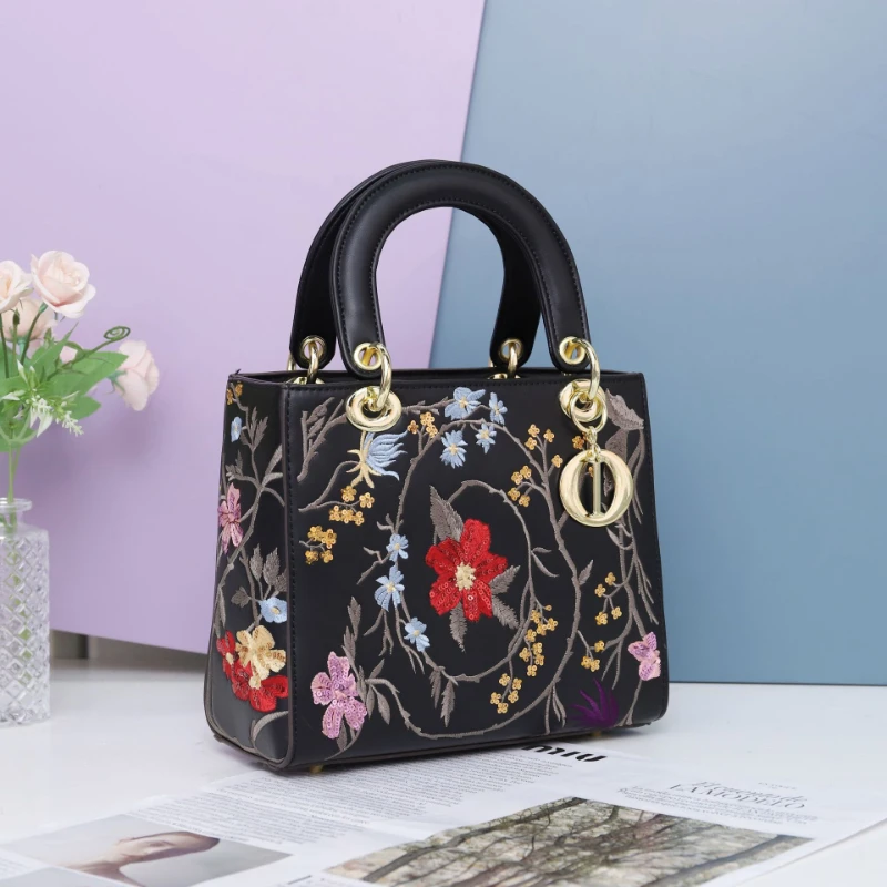 2022 Designer Sequin Embroidery Premium Texture Diana Lady's Bags Handheld Crossbody women's bags Fashion Shoulder Bags