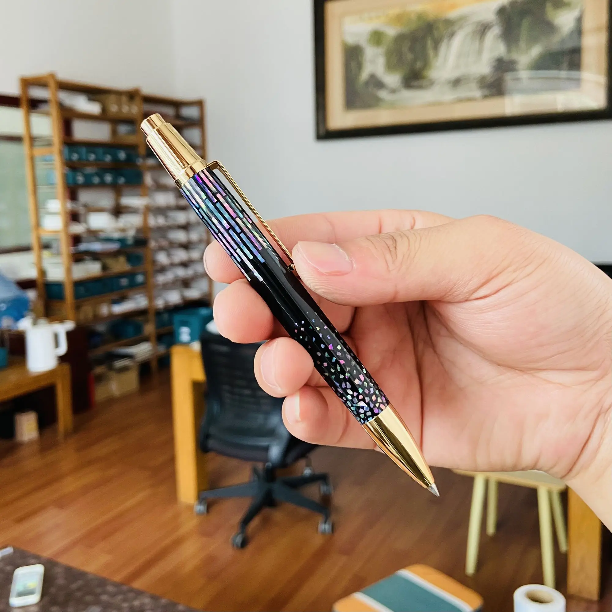 Перламутровая автоматическая шариковая ручка Бохай Бей перламутровая ручка для учеников подарок для учеников черный стержень G2