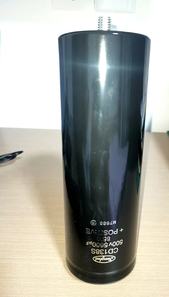 10000h длительный срок службы высокая надежность CD 138S конденсатор болтового типа 500