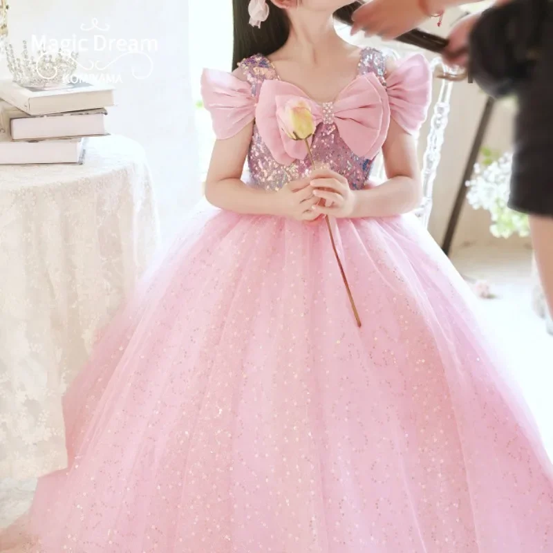 Индивидуальные платья с квадратным воротником и бантом расшитые блестками