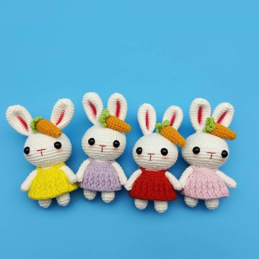 Вязаный крючком Кролик ручной работы сделай сам искусство и поделки с иглами