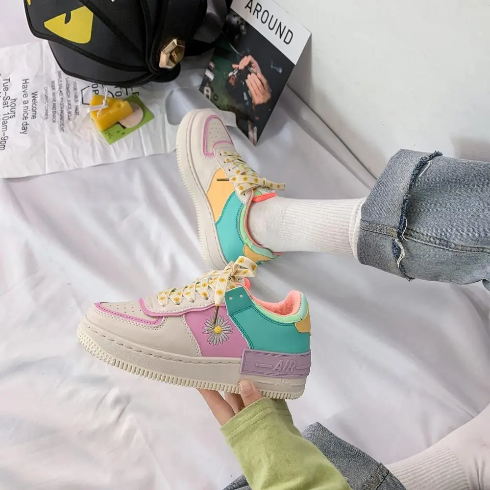 

New Sneakers Women Casual Shoes Mesh Air-Cushion Flat Anti-Slip Women Sneakers Outdoor Trainer Female Zapatos De Mujer Shoes