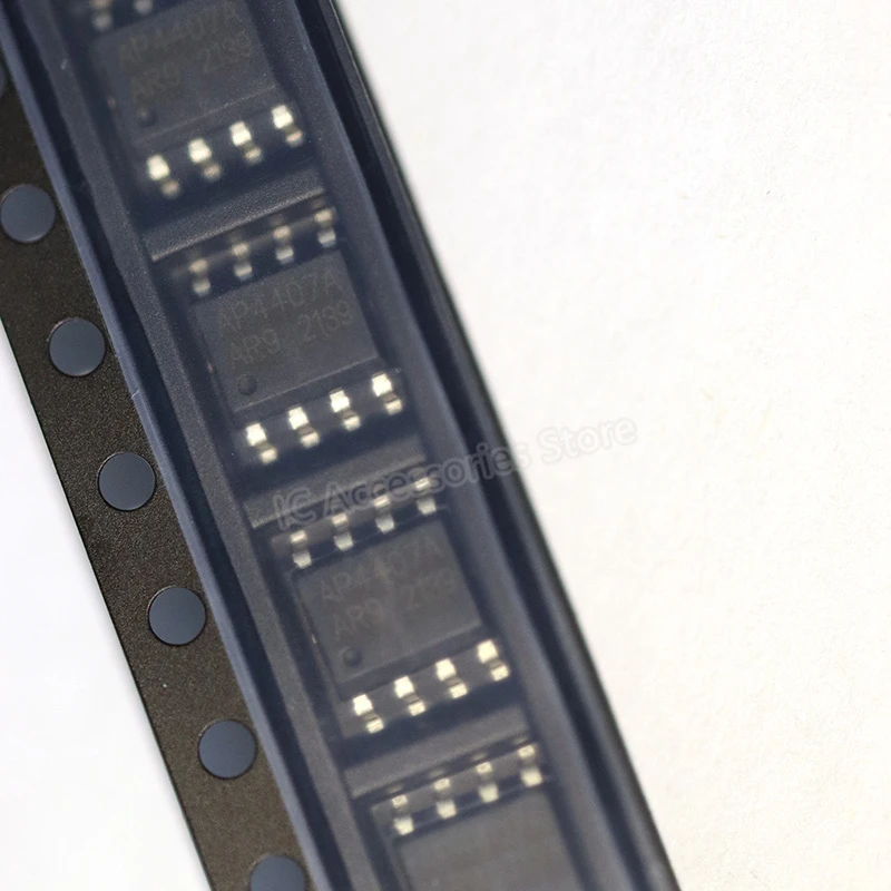 

10 шт. AP4407A SOP-8 P-Channel 30V 12A MOSFET новый оригинальный