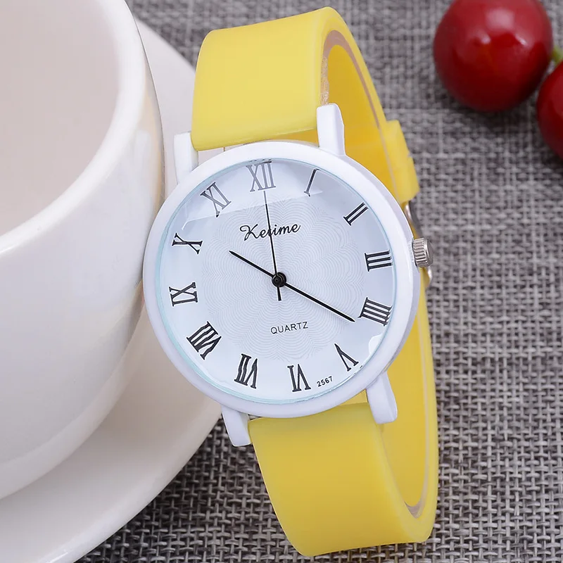 2022 New Leisure Fashion Fashion Female Student Watch Simple Rome Children's Jelly Silicone Decorative Children's Watch