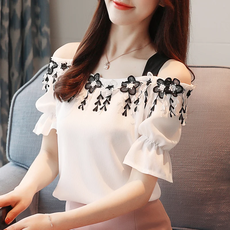 Женская шифоновая блузка топ с открытыми плечами и вырезом-лодочкой коротким