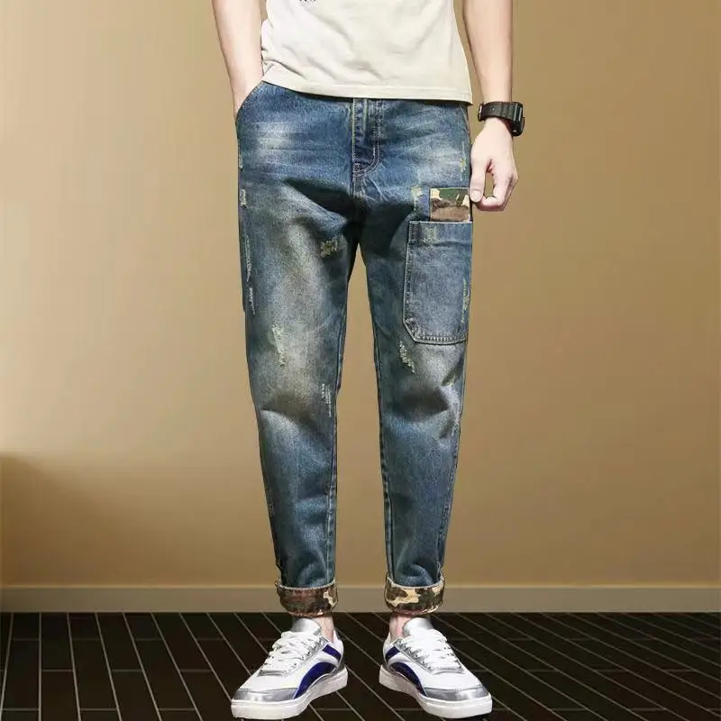 Retro Nostalgic Jeans Men's Loose 2022 Spring All-match Hole Tooling Men's Tide Brand Nine-point Pants Trend Mens Jeans