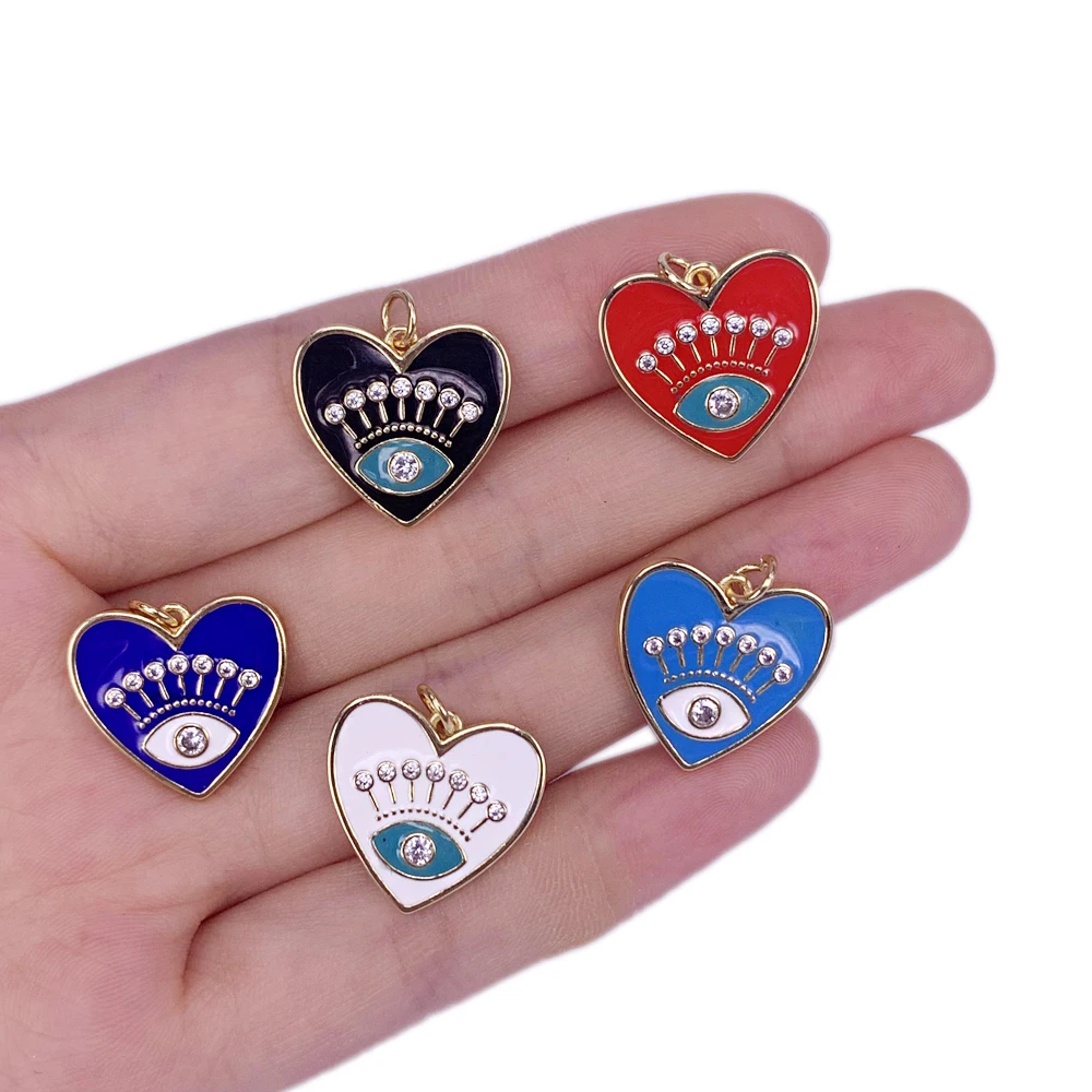 

Classic Vintage Heart-shaped Evil Eye Necklace Pendant Multi-Color Enamel Senior Charm Jewelry Couple Accessories