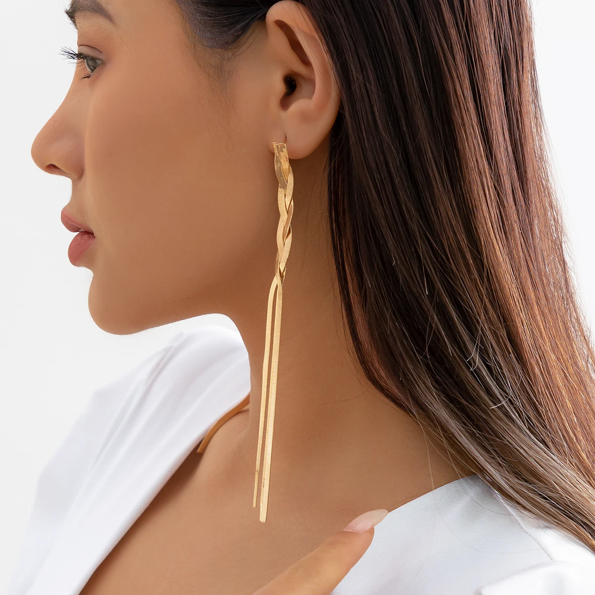 

Long Stud Dangle Earrings Kpop Gold Color Snake Chain Drop Earring for Women Wedding Vintage Trendy Accessories Party Jewelry