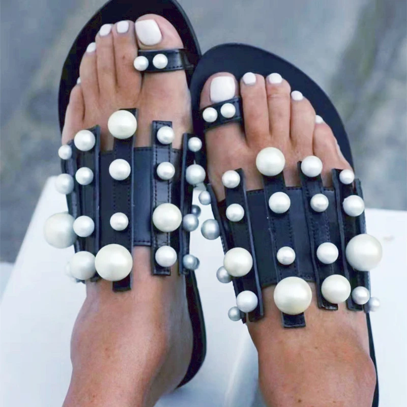 Women's Summer Slippers 2022 New Fashtion Pearl Flat Non-slip Casual Sandals High Quality Outer Wear Toe Beach Shoes 36-43