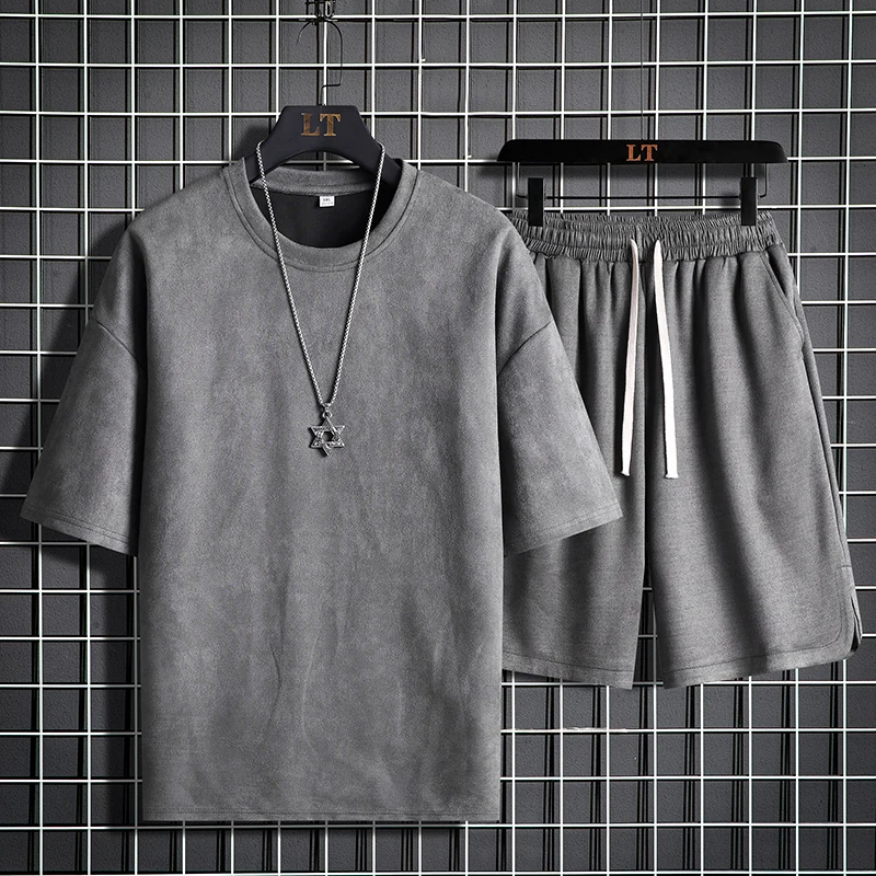 

2023 Suede Fabric Men's Summer Set Short Sleeve Suit Male Streetwear Sports Set Casual Two Piece Set Men Suits Designer Clothes