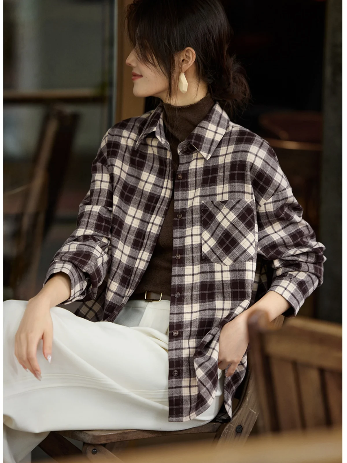 Xwi Xinwei Maillard Coffee Color Retro Plaid Shirts Women 2024 Winter Short Front and Long Back Design Shirt