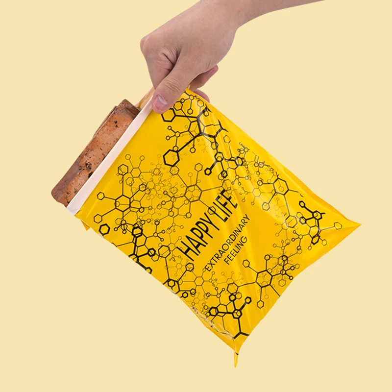 Рисунок 6 - Зеленые полиэтиленовые курьерские