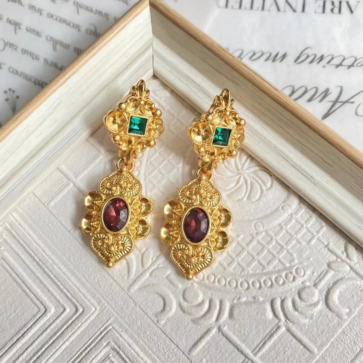 

Medieval Vintage Style Colorful Gems Ear Drop Ear Dangle Chunky Earring Victoria Era Gemstone High Luxury Statement Fine Jewelry