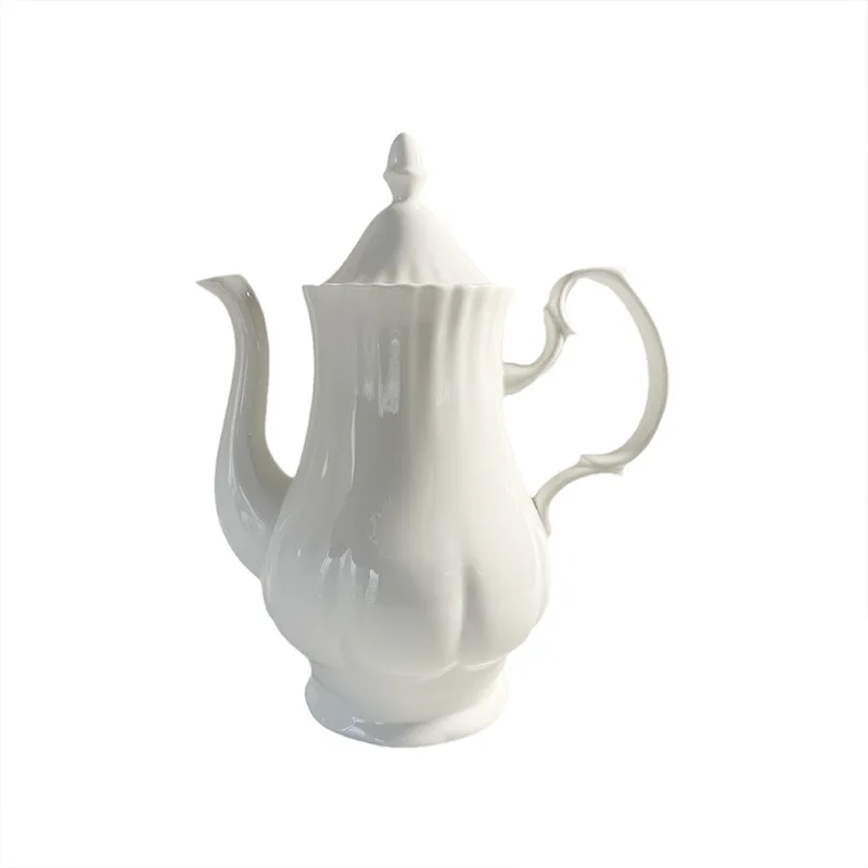 

Элегантный ретро-посеобідний чайник в британском стиле, чистый белый костяной фарфор, большая емкость, керамическая бутылка с прохладной водой, посуда для напитков