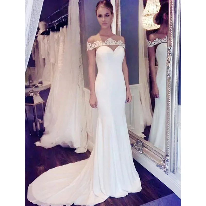 

Newest Lace Pure White Wedding Dress And Ground Skirt Chiffon Fabric Heart-shaped Collar Half Exposed Back Card Shoulder Sleeve