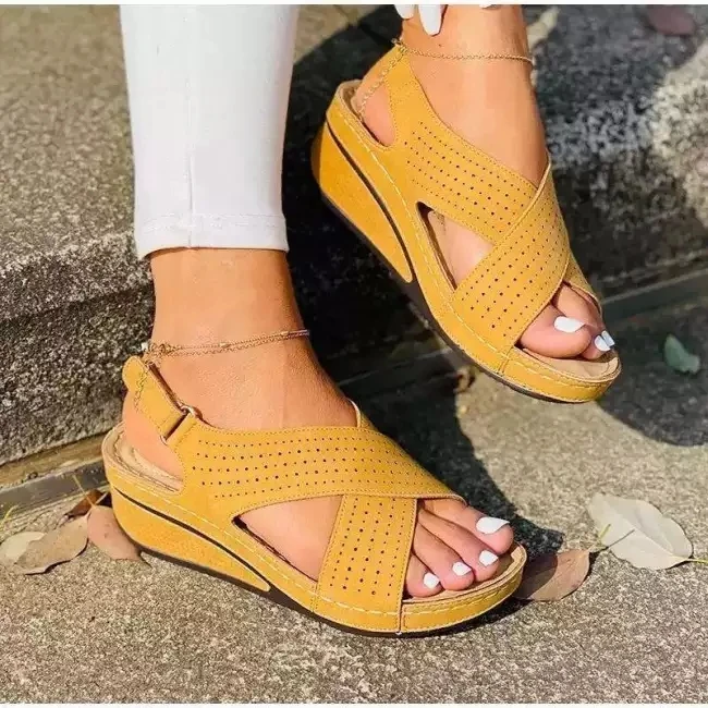 

Summer New Women Sandals Casual Solid Slip-On Female Wedges Sandals Fashion Outdoor Ladies Slippers Women's Beach Footwear
