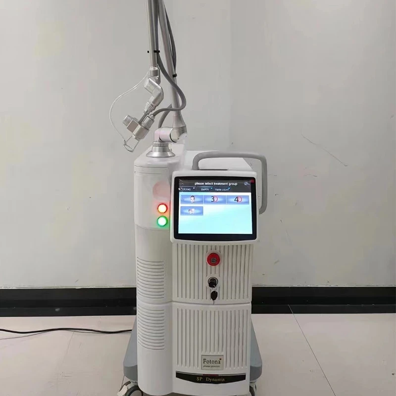 

Прямая продажа с завода 2022, фракционный лазерный аппарат с углекислотным диоксидом для укрепления влагалища, удаления пигмента, лифтинга л...