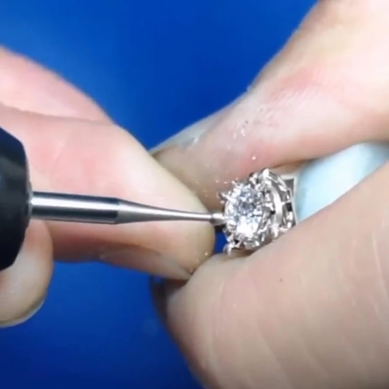 Фреза для изготовления ювелирных изделий с круглым хвостовиком диаметром 3/32