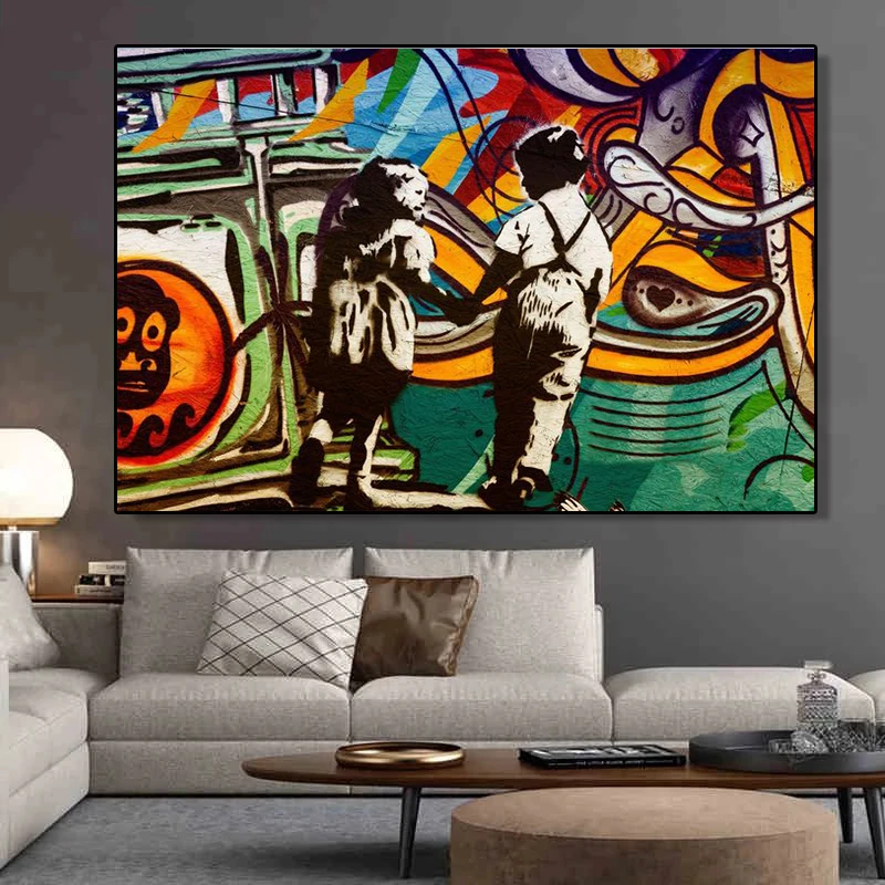 

Abstract Boy Girl Holding Hands Canvas Paintings Graffiti Art Posters and Print Wall Art for Living Room Wall Decoration Cuadros