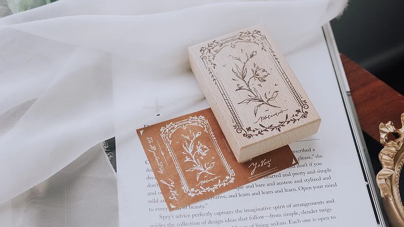 

1pc Vintage Stamp Meow The Old Fashioned Way