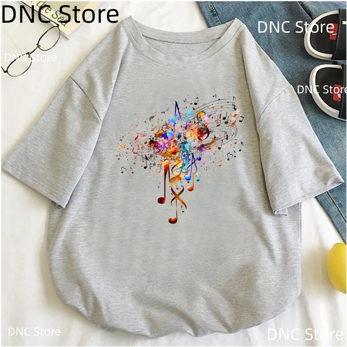 Рисунок 4 - Новая женская футболка с забавным