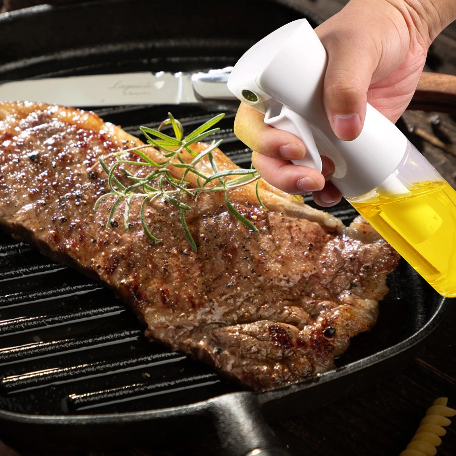

200/300ml Oil Bottle Kitchen Oil Spray Bottle Cooking Baking Vinegar Mist Sprayer Barbecue Spray Bottle for Cooking BBQ Tools