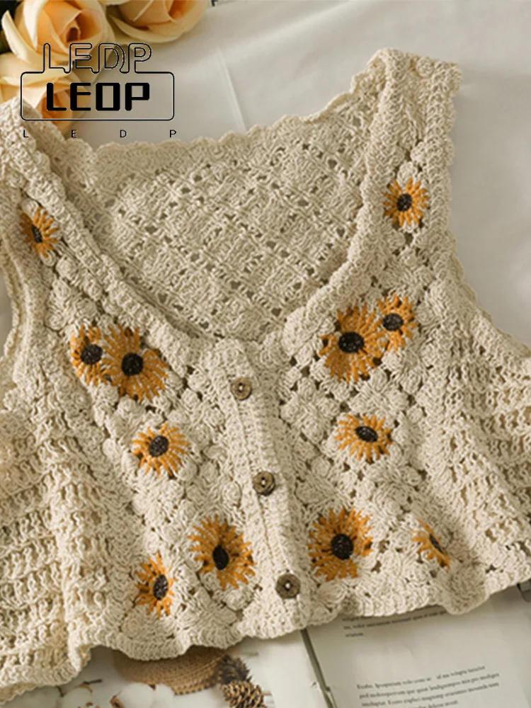 

LEDP Sleeveless Patchwork Tanke Top Omighty Knitted Tops for Women Colorblock Sexy Crop Tops Off Shoulder Embroidered Camis
