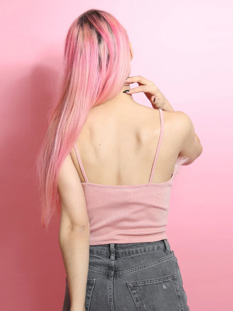 Женский пикантный укороченный топ на шнуровке с меховыми бретельками