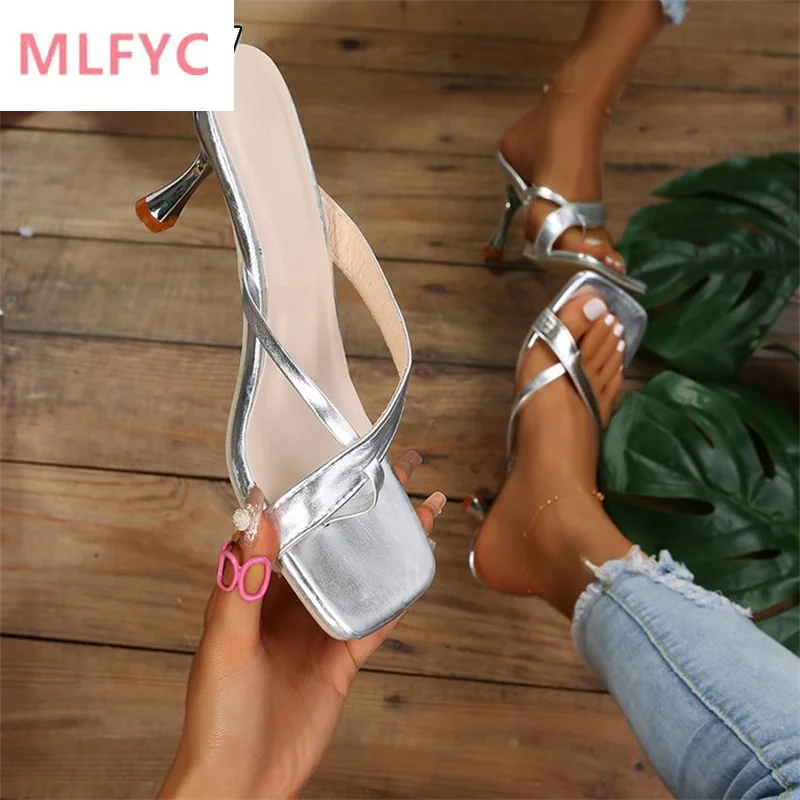 

2022 new simple temperament round toe flip-flops casual slippers women's stiletto high-heeled sandals sandals for women