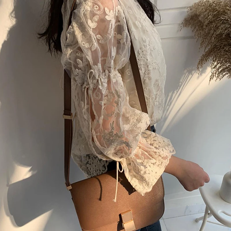 Женская кружевная блузка с вышивкой в Корейском стиле Повседневная элегантная