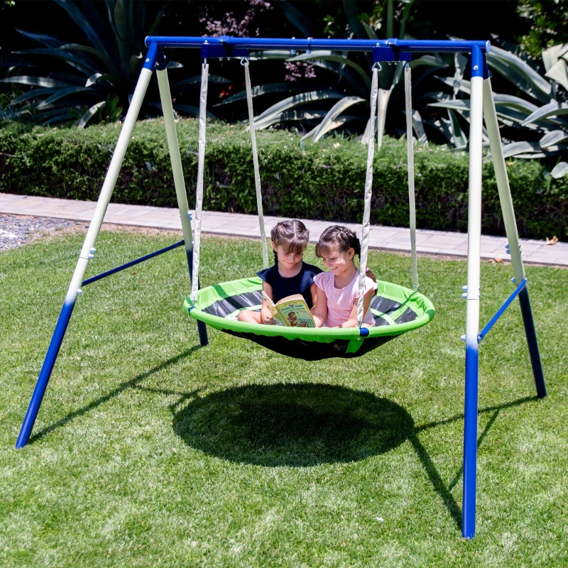 Saucer Swing