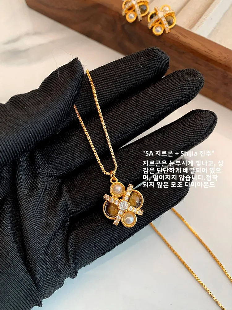 Серьги-гвоздики Maillard с камнем Тигровый глаз женские серьги-гвоздики из