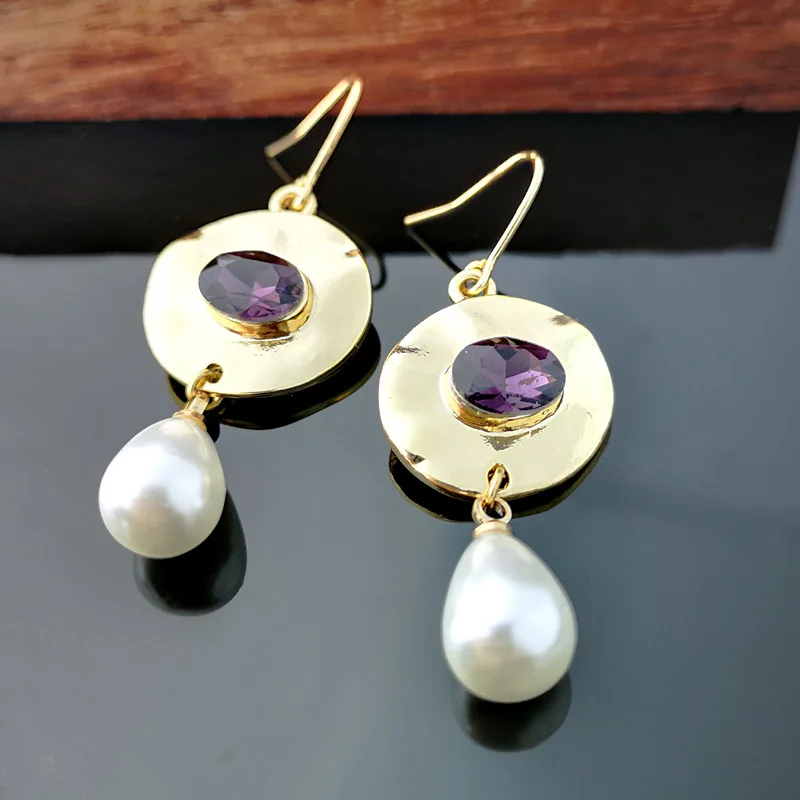 

Vintage Gold Color Simulated Pearl Pendant Earrings Purple Stone Disc Pendant Dangle Earring For Women Elegant Fashion Jewelry
